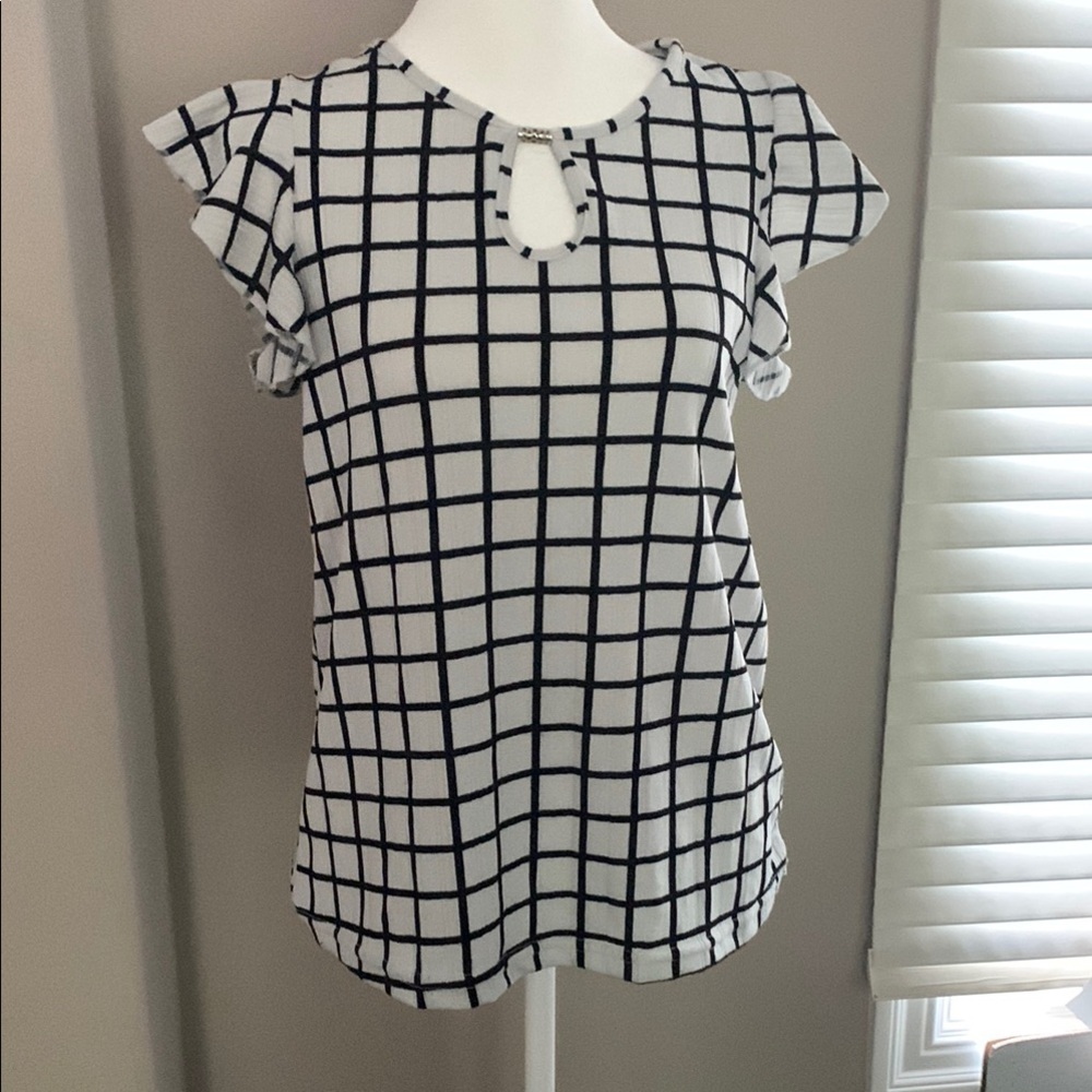 Small Black and White Boxy Ruffled Blouse, EUC, Eyelet with Silver hardware.